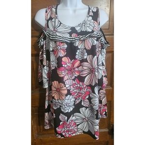 Hannah Plus Size Floral Cold Shoulder Top